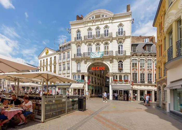 Nocnoc - Grand Place - Le Retro